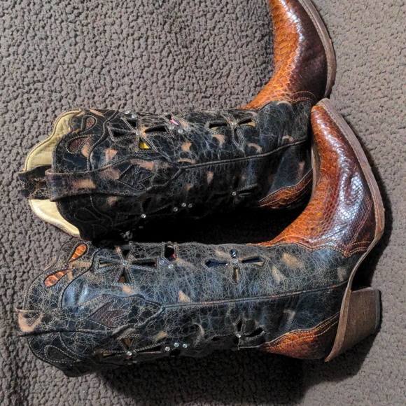 Python Exotic Boots - Picture 2 of 6